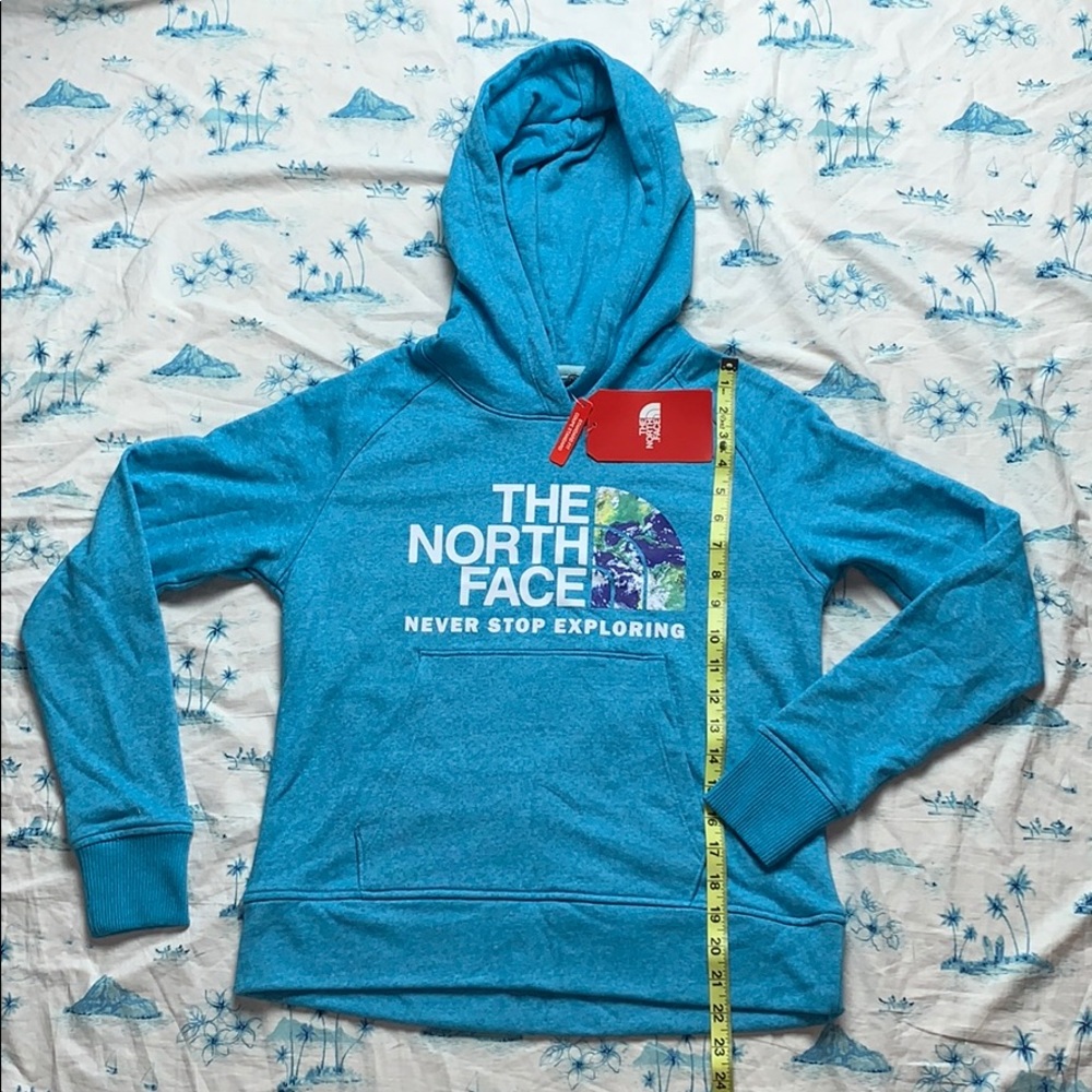 The North Face Recycled Materials Pullover Hoodie - Picture 8 of 9